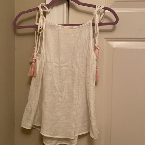 White top with tied shoulders - Picture 3 of 5